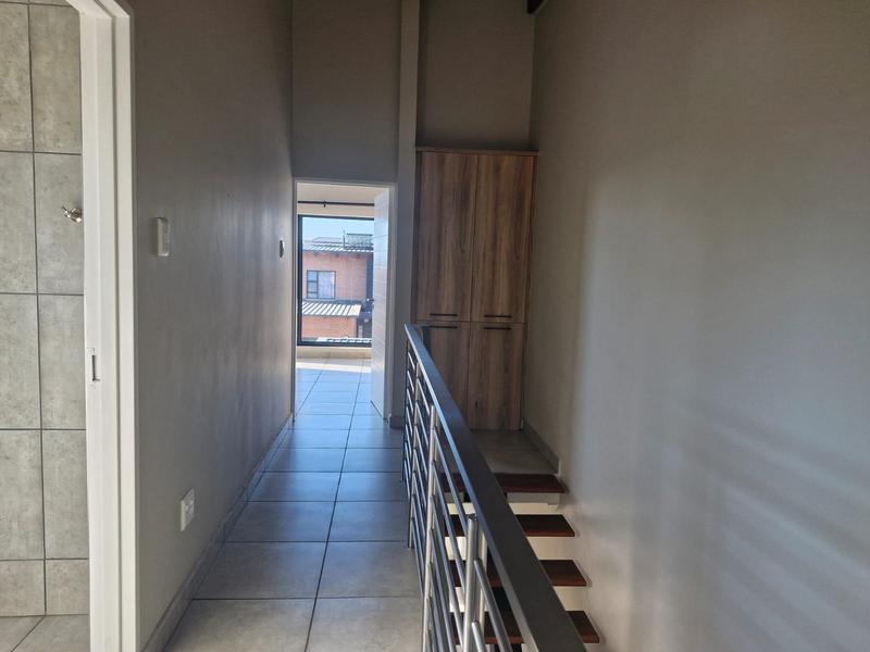 To Let 2 Bedroom Property for Rent in Six Fountains Residential Estate Gauteng