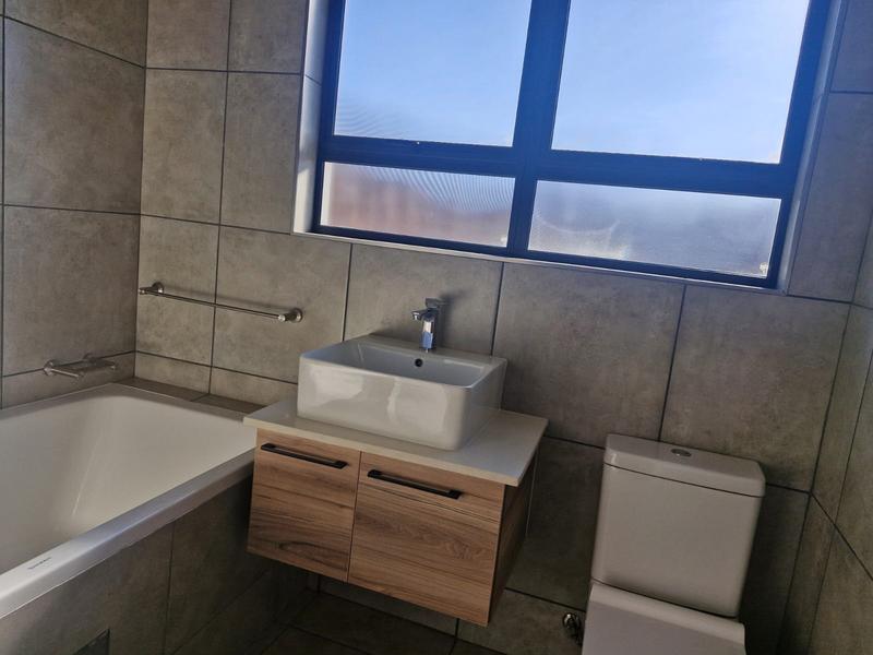 To Let 2 Bedroom Property for Rent in Six Fountains Residential Estate Gauteng