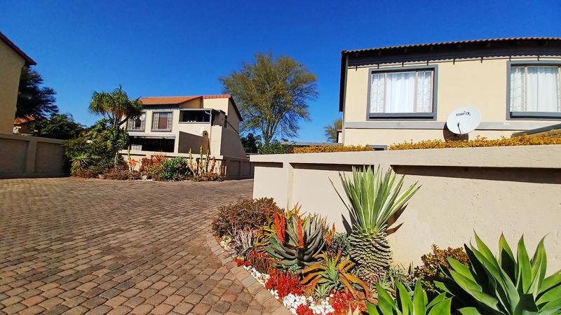 2 Bedroom Property for Sale in Annlin Gauteng