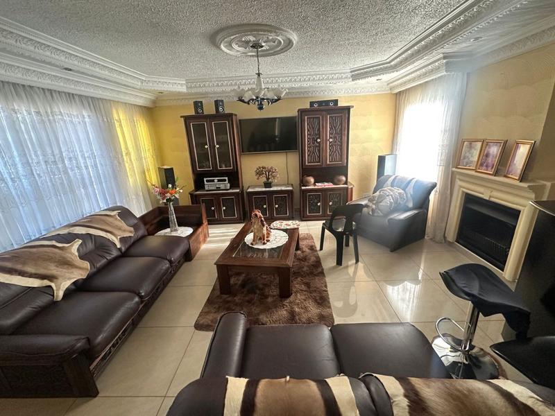 3 Bedroom Property for Sale in Protea Garden Gauteng