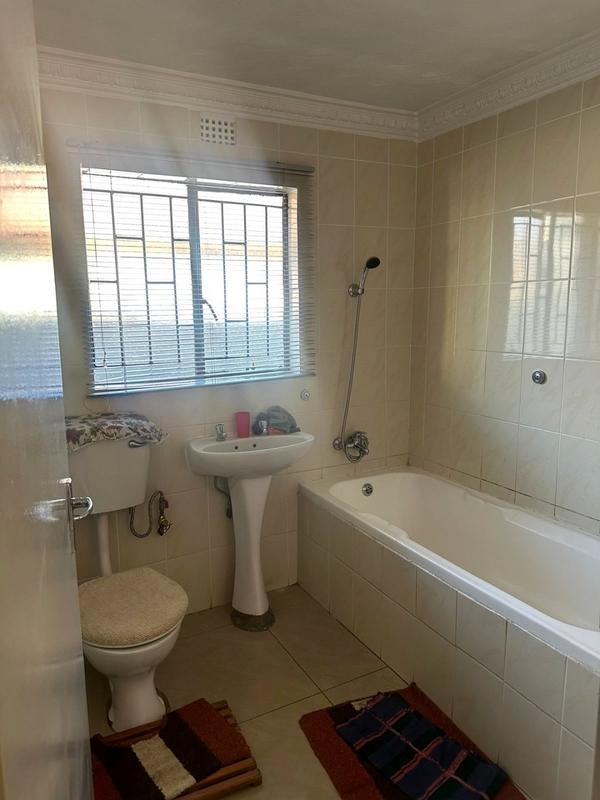 3 Bedroom Property for Sale in Protea Garden Gauteng