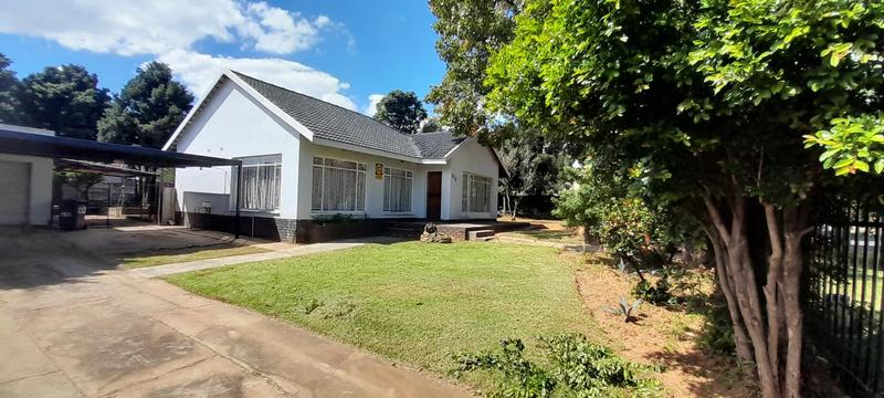To Let 3 Bedroom Property for Rent in Mindalore Gauteng