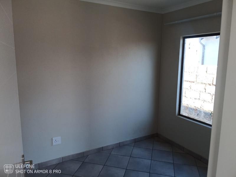 3 Bedroom Property for Sale in Windmill Park Gauteng