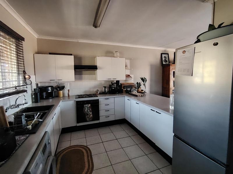 2 Bedroom Property for Sale in Zwartkop Gauteng