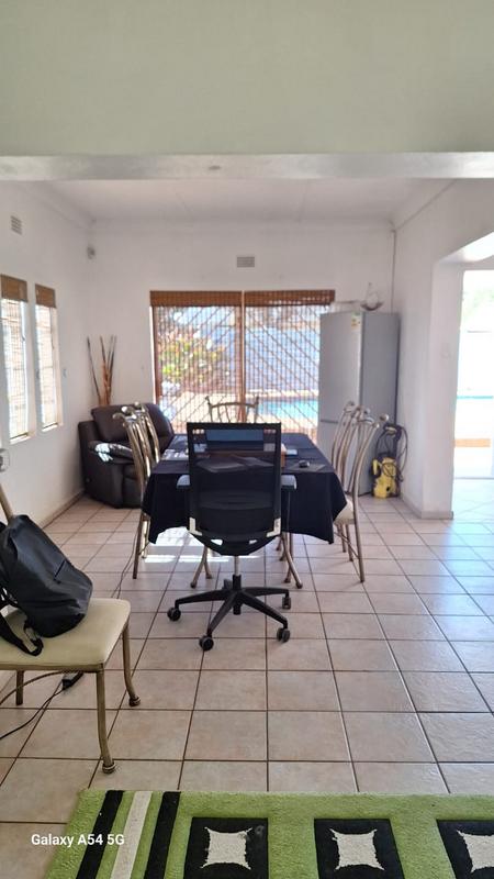 4 Bedroom Property for Sale in Discovery Gauteng