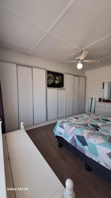 4 Bedroom Property for Sale in Discovery Gauteng