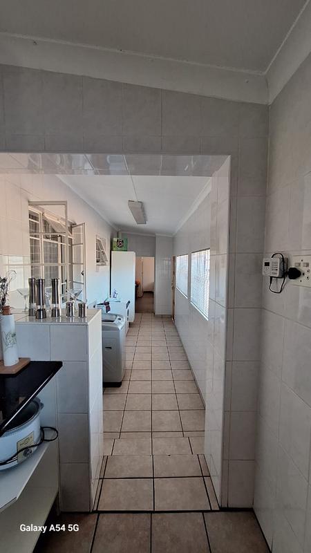 4 Bedroom Property for Sale in Discovery Gauteng