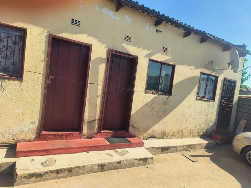 2 Bedroom Property for Sale in Mofolo Gauteng