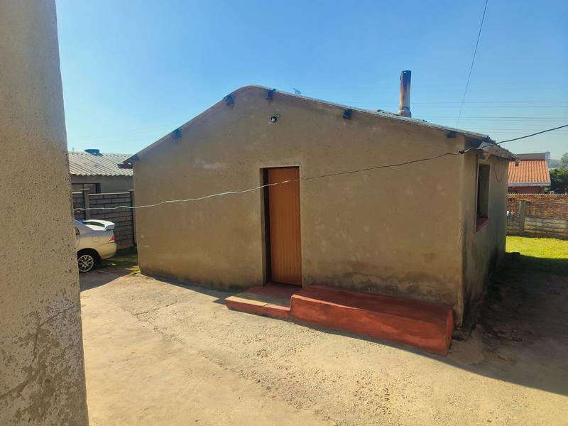 2 Bedroom Property for Sale in Mofolo Gauteng
