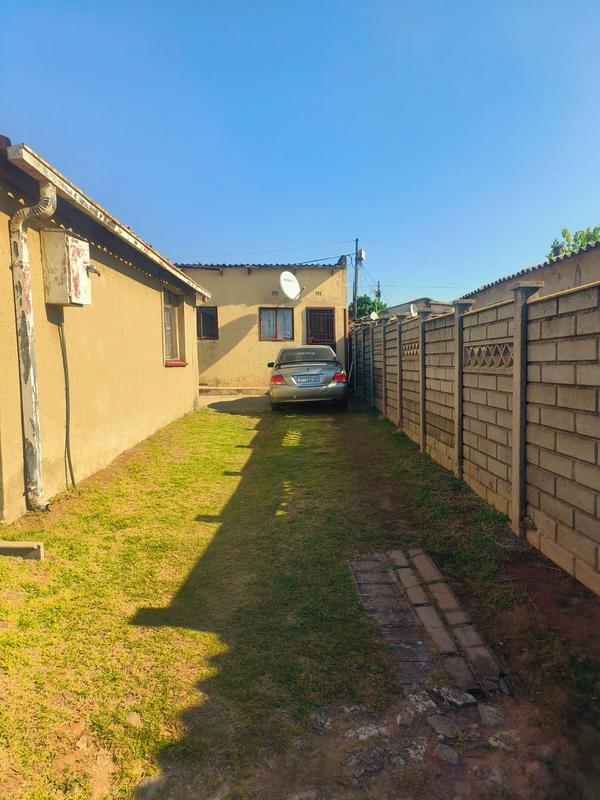 2 Bedroom Property for Sale in Mofolo Gauteng