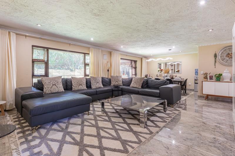 6 Bedroom Property for Sale in Poortview Gauteng