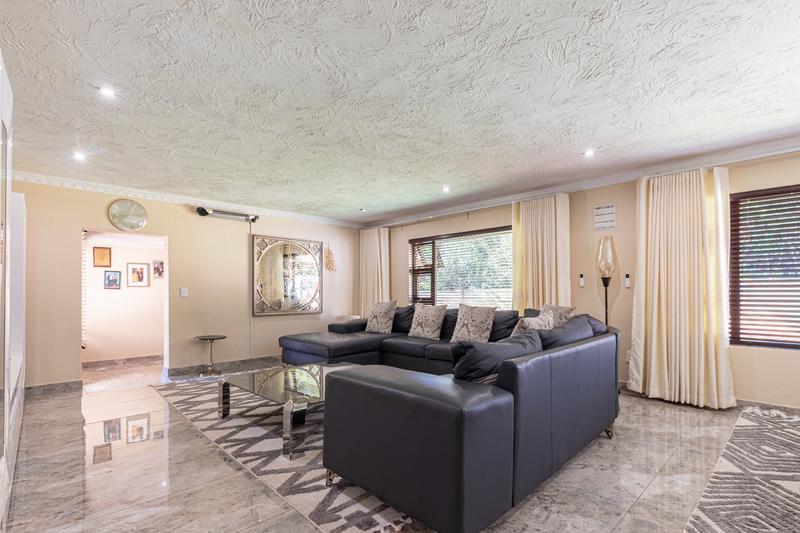 6 Bedroom Property for Sale in Poortview Gauteng