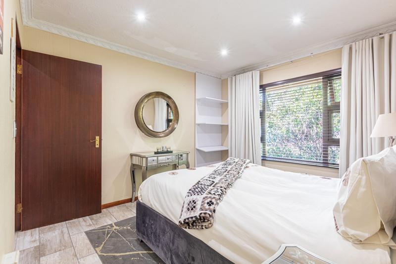 6 Bedroom Property for Sale in Poortview Gauteng