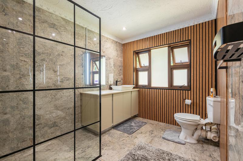 6 Bedroom Property for Sale in Poortview Gauteng