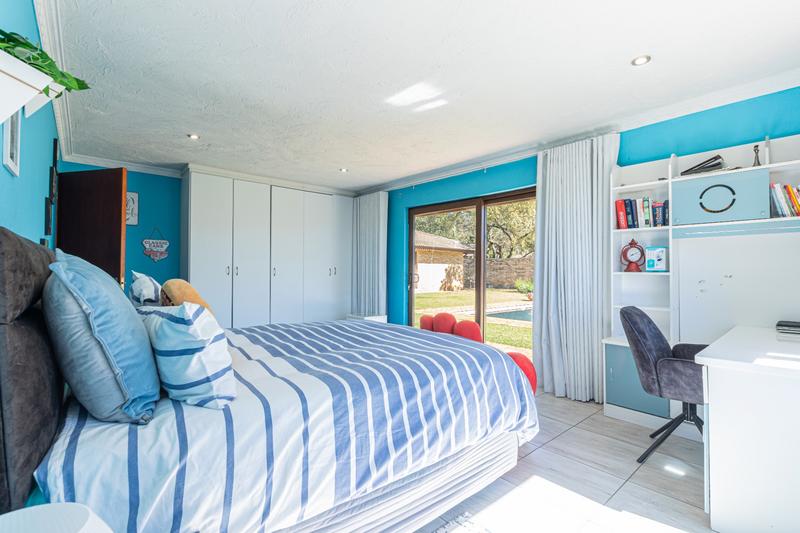 6 Bedroom Property for Sale in Poortview Gauteng