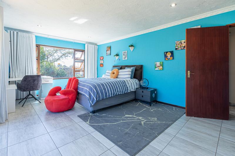 6 Bedroom Property for Sale in Poortview Gauteng