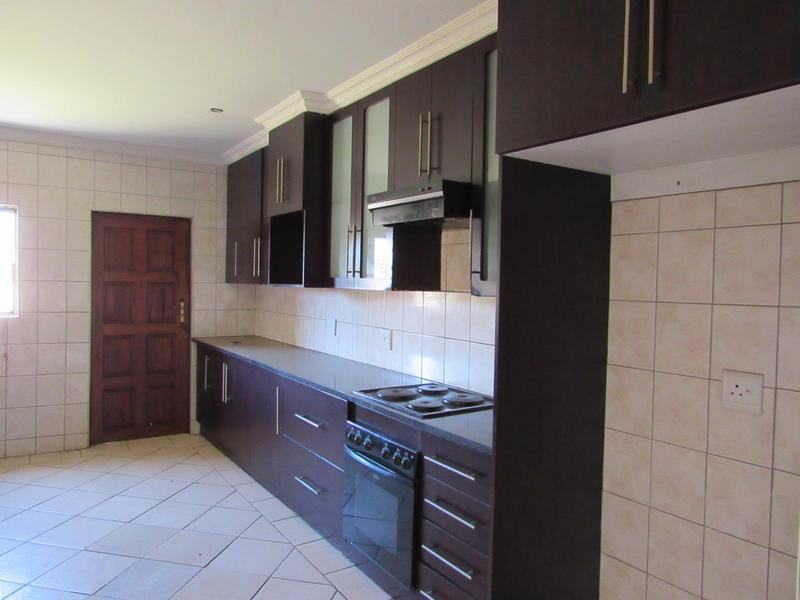 To Let 5 Bedroom Property for Rent in Savannah Country Estate Gauteng
