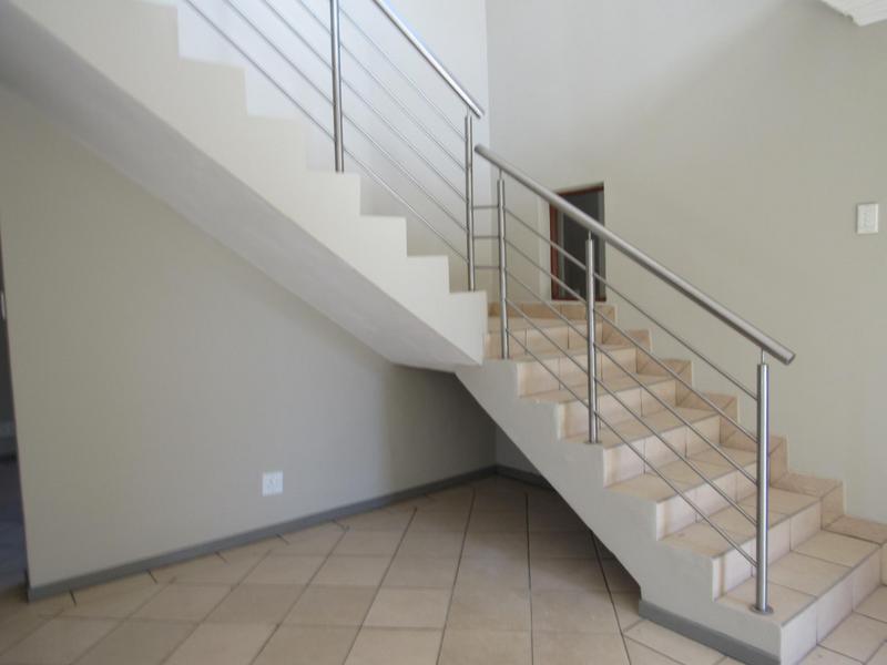 To Let 5 Bedroom Property for Rent in Savannah Country Estate Gauteng