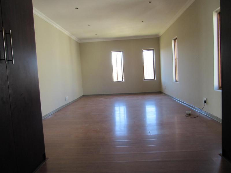 To Let 5 Bedroom Property for Rent in Savannah Country Estate Gauteng