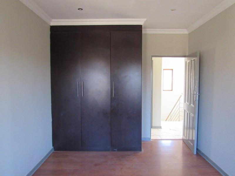 To Let 5 Bedroom Property for Rent in Savannah Country Estate Gauteng
