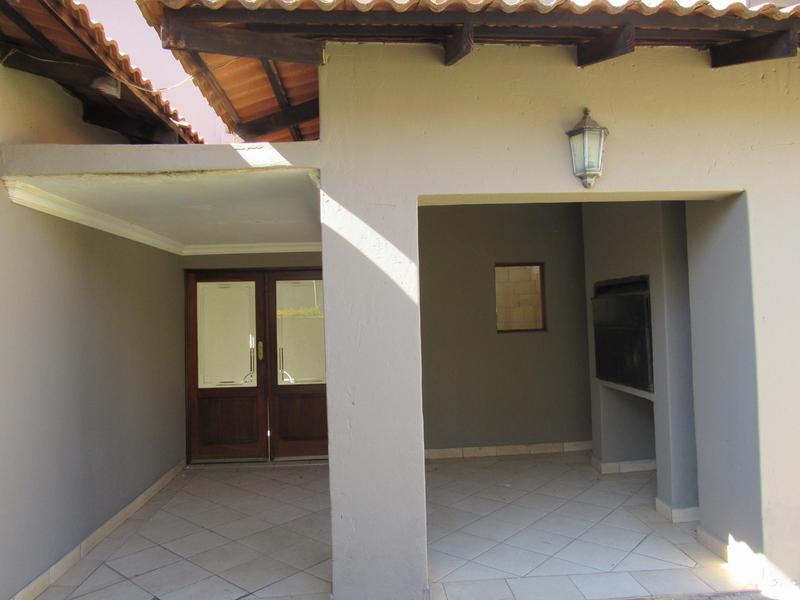 To Let 5 Bedroom Property for Rent in Savannah Country Estate Gauteng