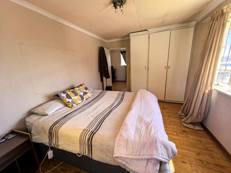 To Let 1 Bedroom Property for Rent in Edenvale Gauteng