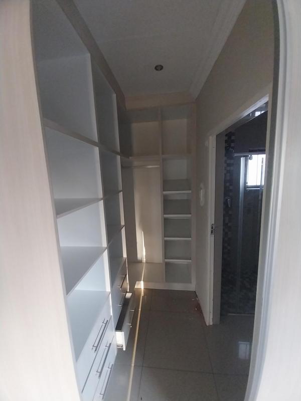 To Let 2 Bedroom Property for Rent in Erasmia Gauteng