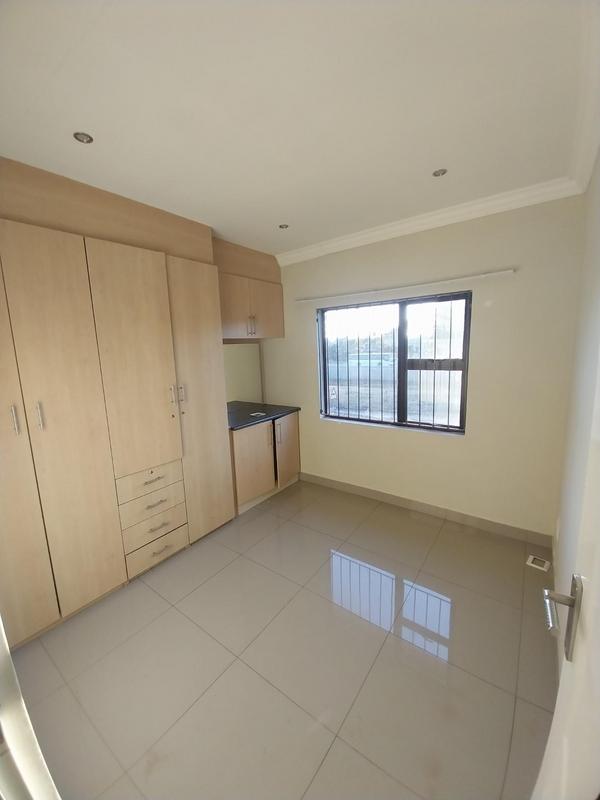 To Let 2 Bedroom Property for Rent in Erasmia Gauteng