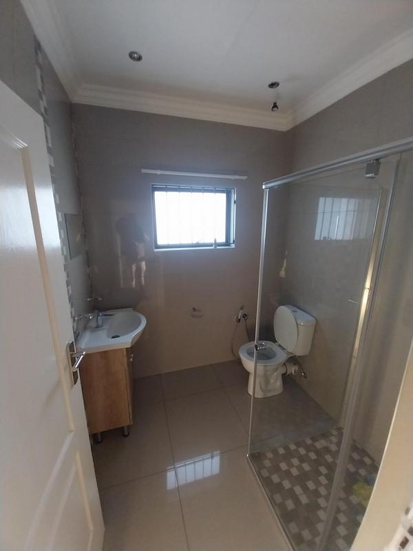 To Let 2 Bedroom Property for Rent in Erasmia Gauteng