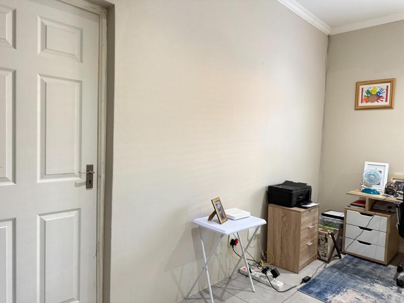 To Let 4 Bedroom Property for Rent in Blue Valley Golf Estate Gauteng