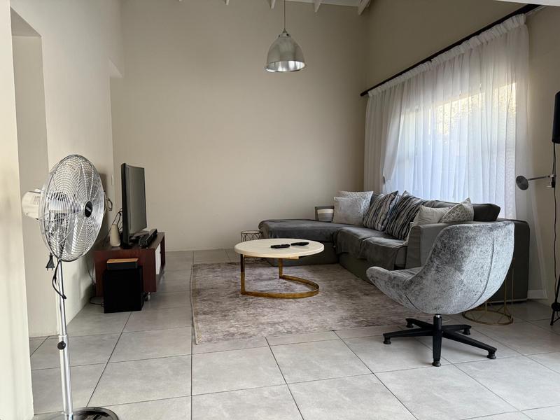 To Let 4 Bedroom Property for Rent in Blue Valley Golf Estate Gauteng