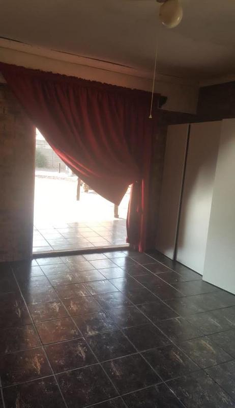 To Let 2 Bedroom Property for Rent in Ravenswood Gauteng