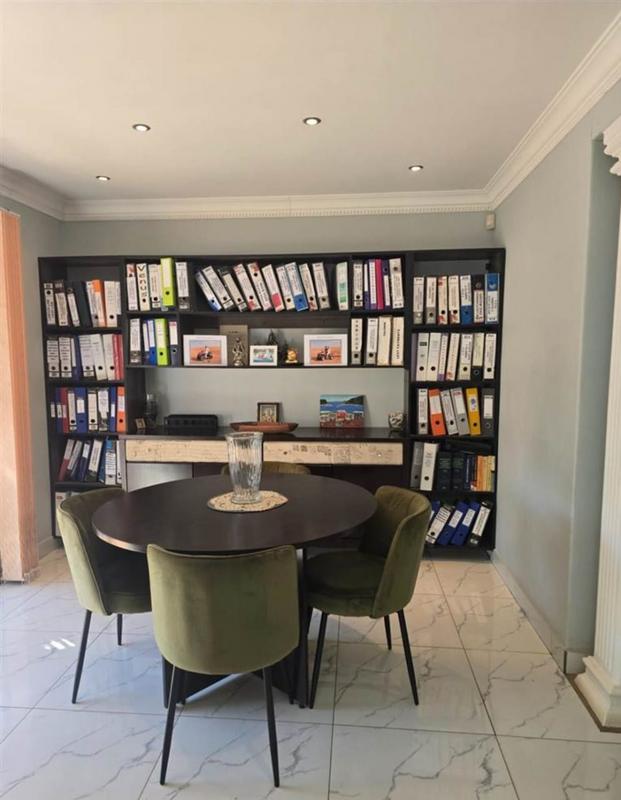 To Let 3 Bedroom Property for Rent in Kensington Gauteng