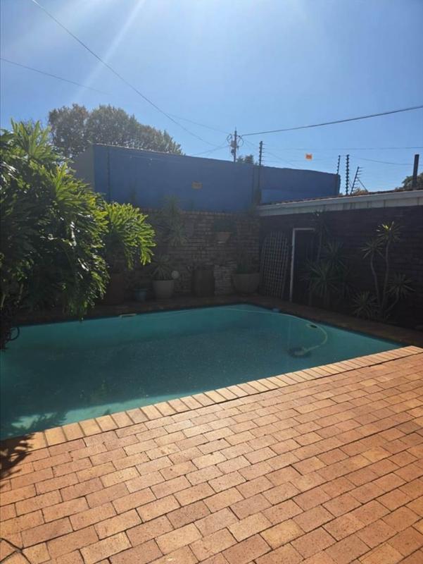 To Let 3 Bedroom Property for Rent in Kensington Gauteng