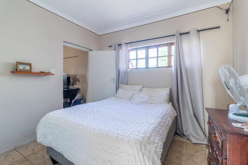 3 Bedroom Property for Sale in Orange Grove Gauteng
