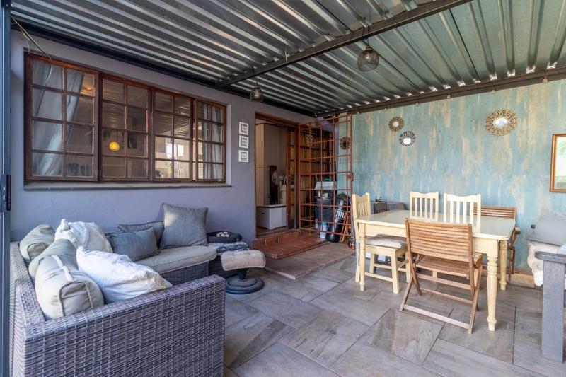 3 Bedroom Property for Sale in Orange Grove Gauteng