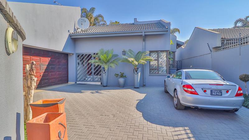 3 Bedroom Property for Sale in Bedfordview Gauteng