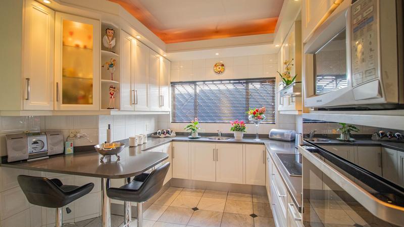 3 Bedroom Property for Sale in Bedfordview Gauteng