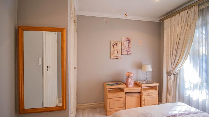 3 Bedroom Property for Sale in Bedfordview Gauteng