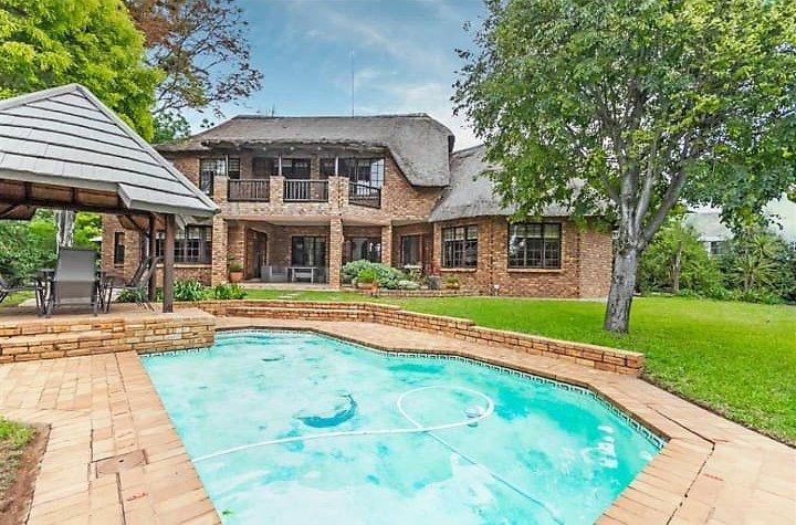 To Let 4 Bedroom Property for Rent in Fourways Gardens Gauteng