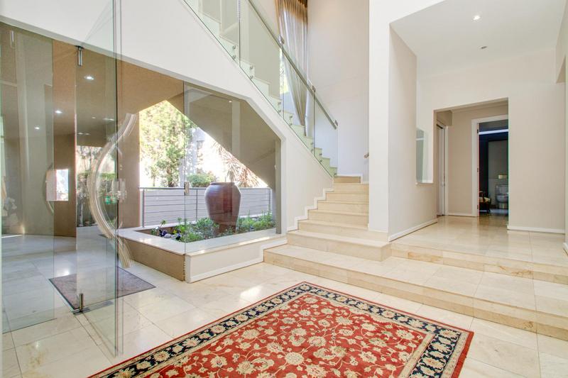 To Let 5 Bedroom Property for Rent in Sandhurst Gauteng