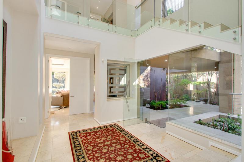 To Let 5 Bedroom Property for Rent in Sandhurst Gauteng