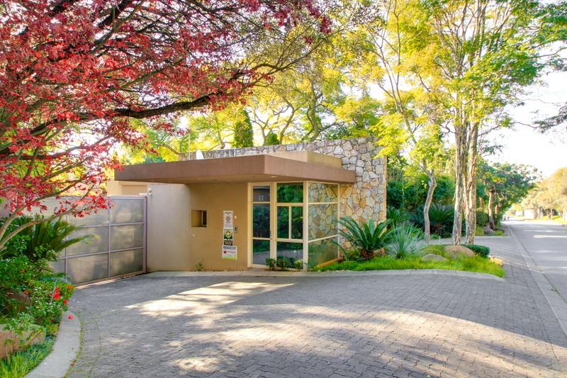 To Let 5 Bedroom Property for Rent in Sandhurst Gauteng