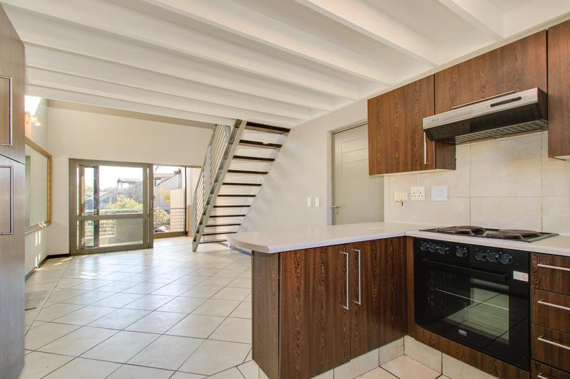2 Bedroom Property for Sale in Lonehill Gauteng