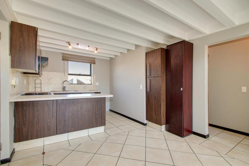 2 Bedroom Property for Sale in Lonehill Gauteng