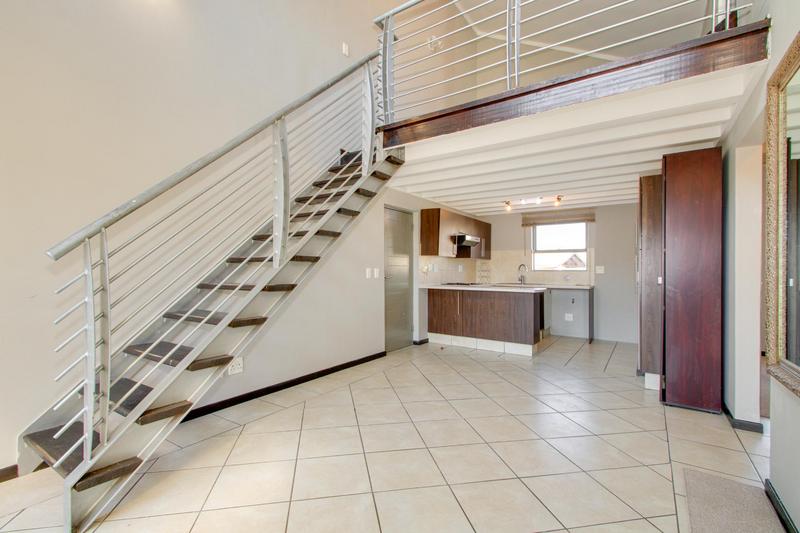 2 Bedroom Property for Sale in Lonehill Gauteng