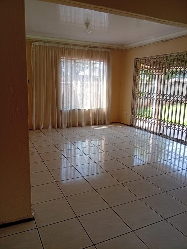 To Let 3 Bedroom Property for Rent in Hospital View Gauteng