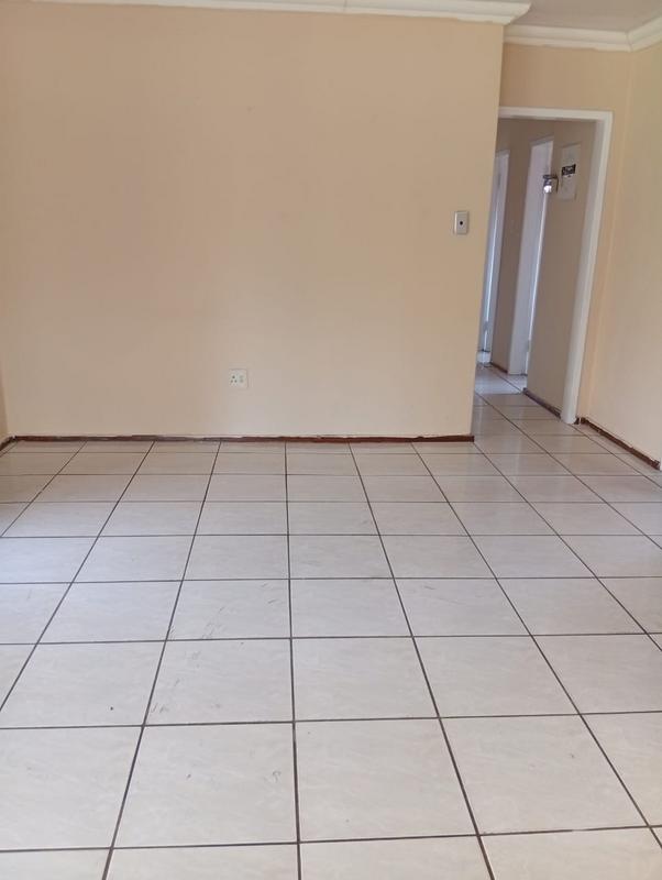 To Let 3 Bedroom Property for Rent in Hospital View Gauteng