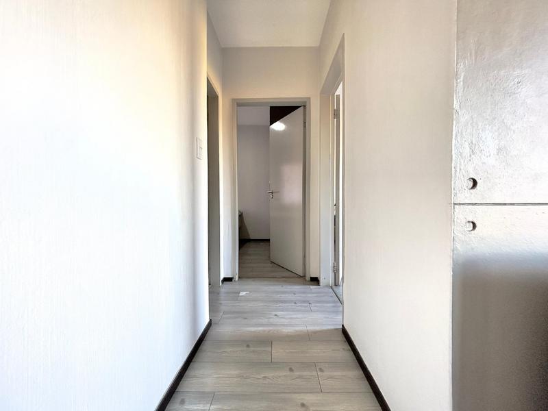 To Let 2 Bedroom Property for Rent in Broadacres Gauteng