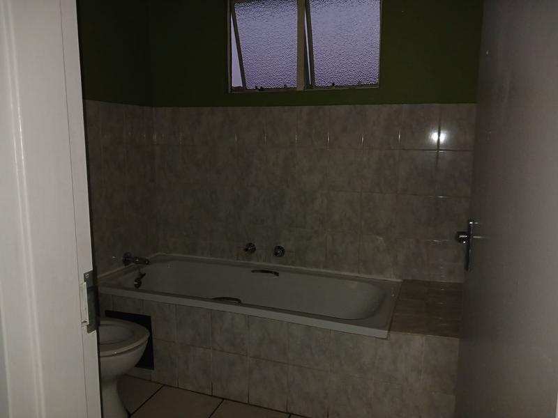 2 Bedroom Property for Sale in Benoni Gauteng
